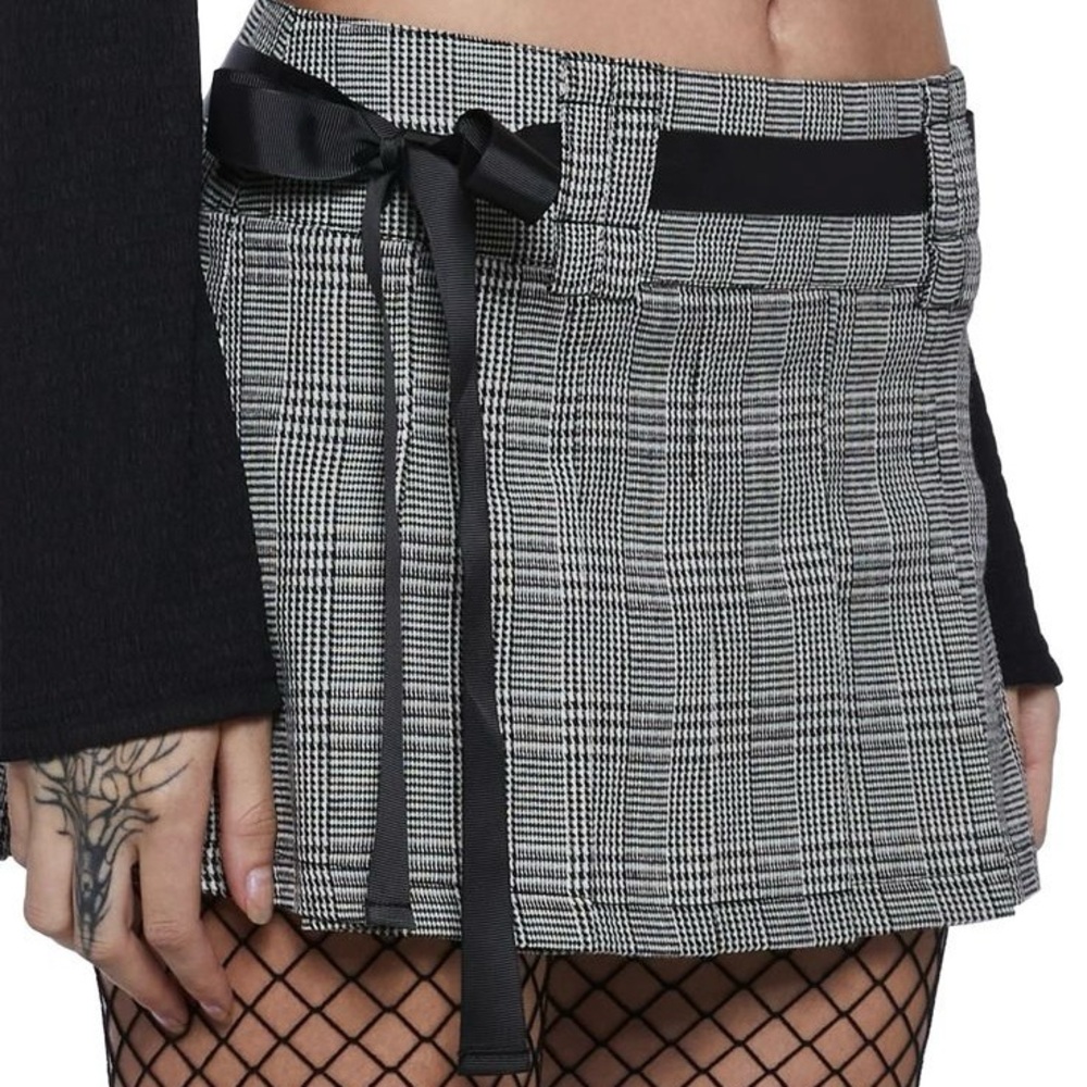 NWT! DELIA*S BY DOLLS KILL Pleated Mini Skirt